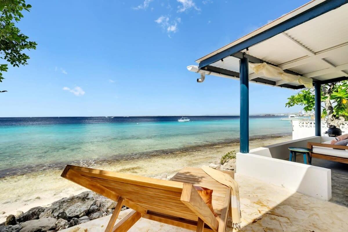 Pixel Paradise Oceanfront Villa With Stunning Views Playa Kültér fotó